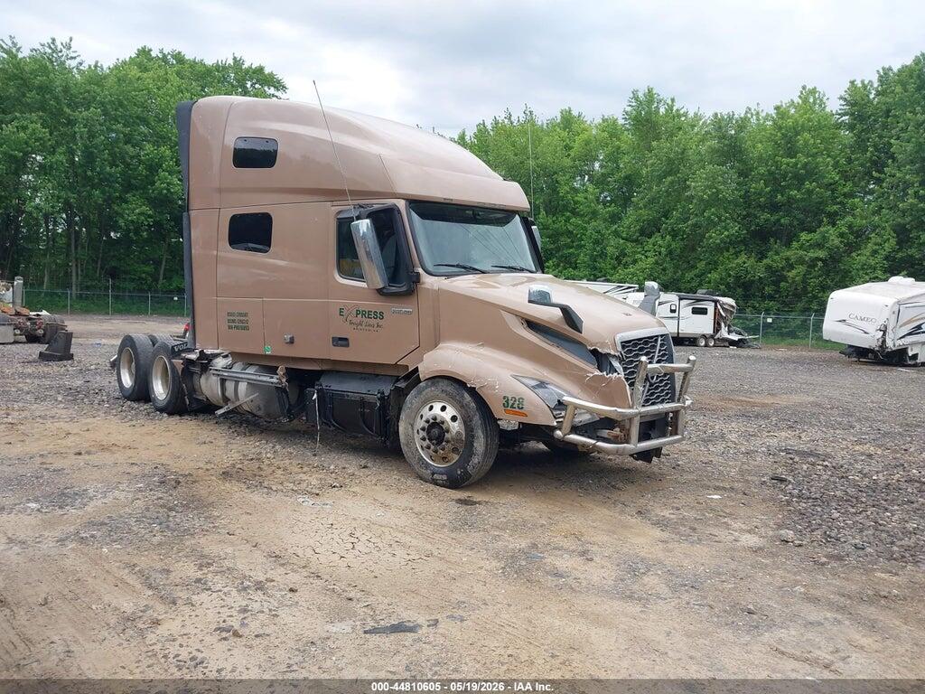 4V4NC9EH8PN616093 2023 VOLVO VNL photo no. 1