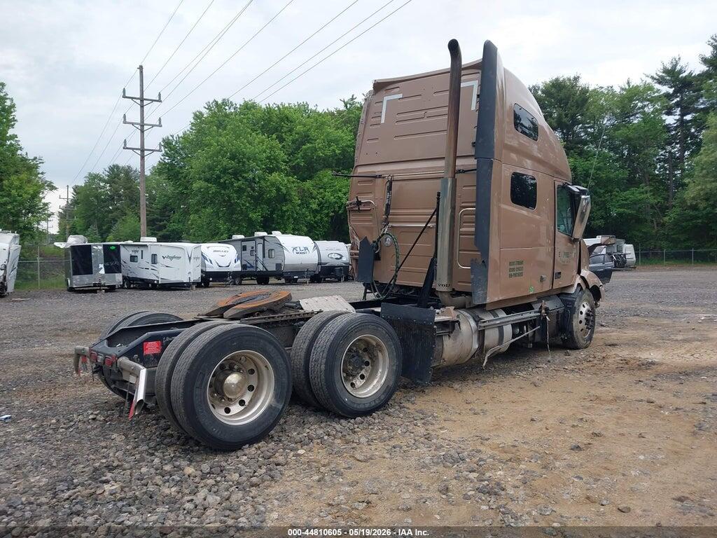 4V4NC9EH8PN616093 2023 VOLVO VNL photo no. 4