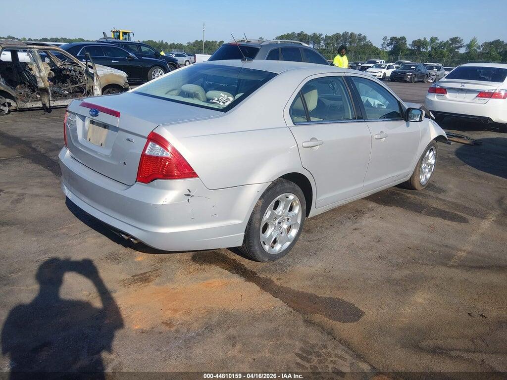 3FAHP0HA8AR157293 2010 FORD FUSION photo no. 4