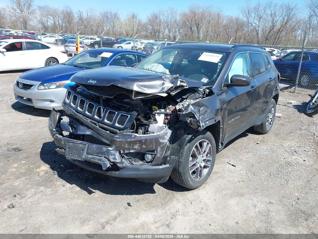 3C4NJDBB0LT234428 2020 JEEP COMPASS photo no. 2