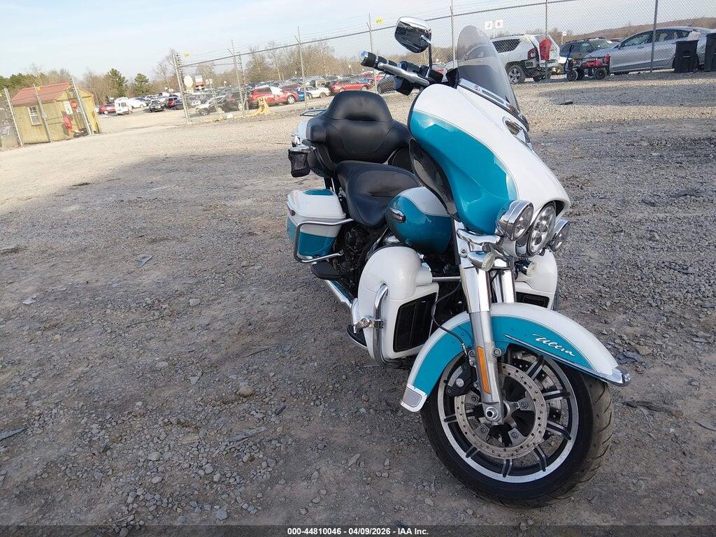 1HD1FCC12HB601112 2017 HARLEY-DAVIDSON FLHTCU photo no. 1