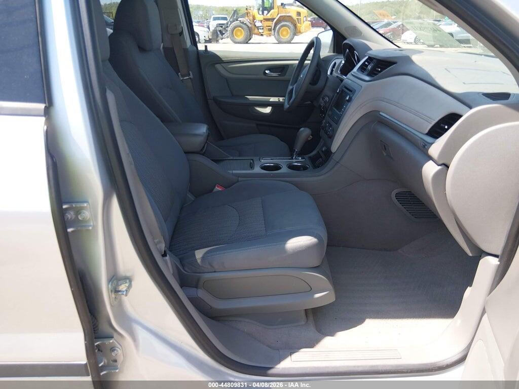 1GNKRFED9FJ364246 2015 CHEVROLET TRAVERSE photo no. 5