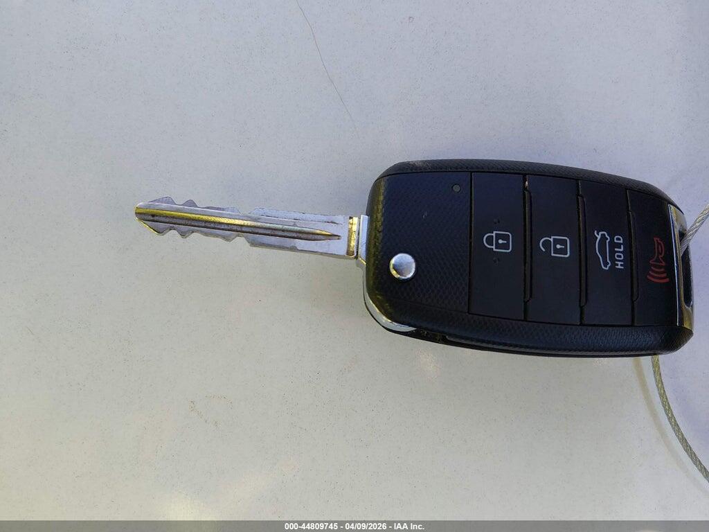 KNAFX4A67G5528841 2016 KIA FORTE photo no. 11