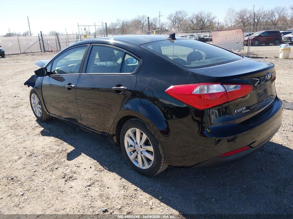 KNAFX4A67G5528841 2016 KIA FORTE photo no. 3