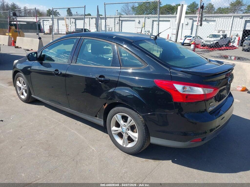 1FAHP3F28CL213490 2012 FORD FOCUS photo no. 3