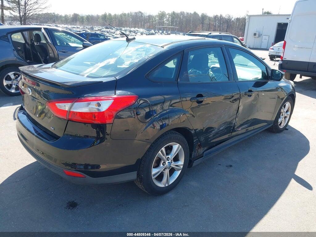 1FAHP3F28CL213490 2012 FORD FOCUS photo no. 4