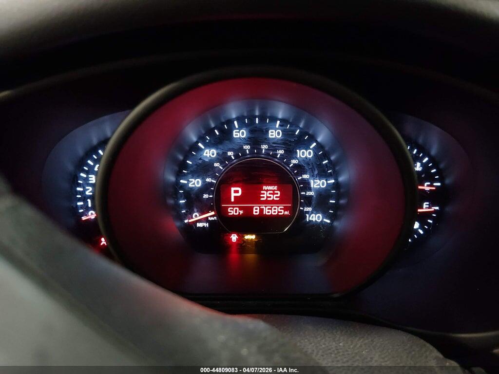 KNDJX3A50F7789133 2015 KIA SOUL photo no. 7