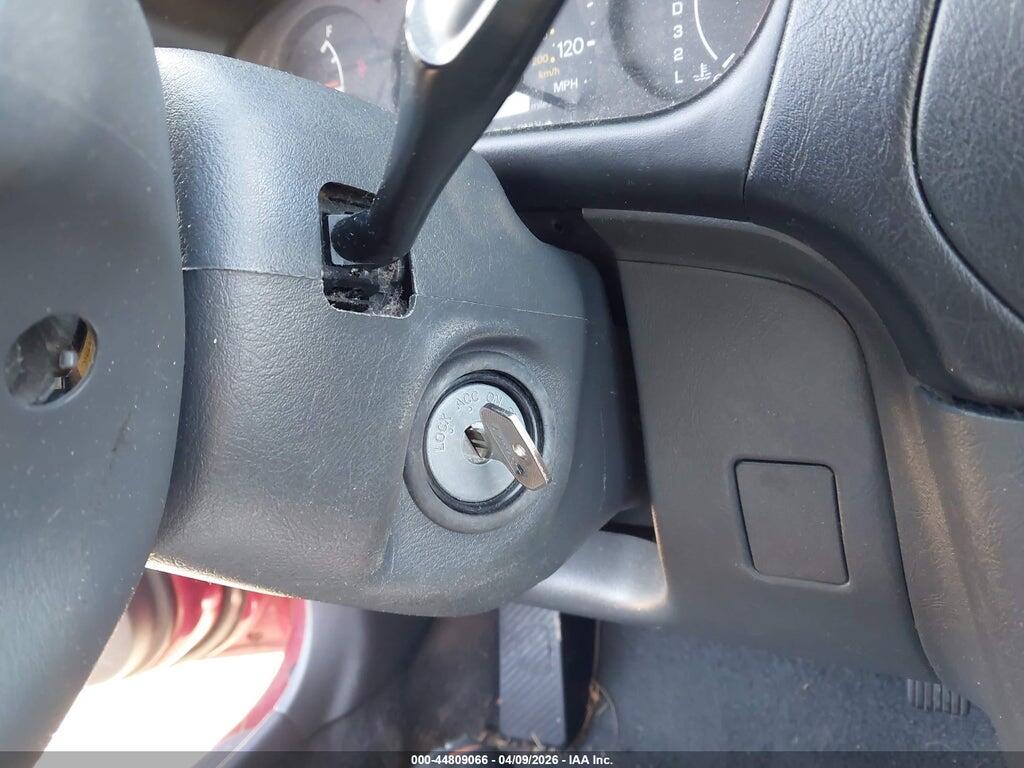 JA3AY26C81U040927 2001 MITSUBISHI MIRAGE photo no. 11