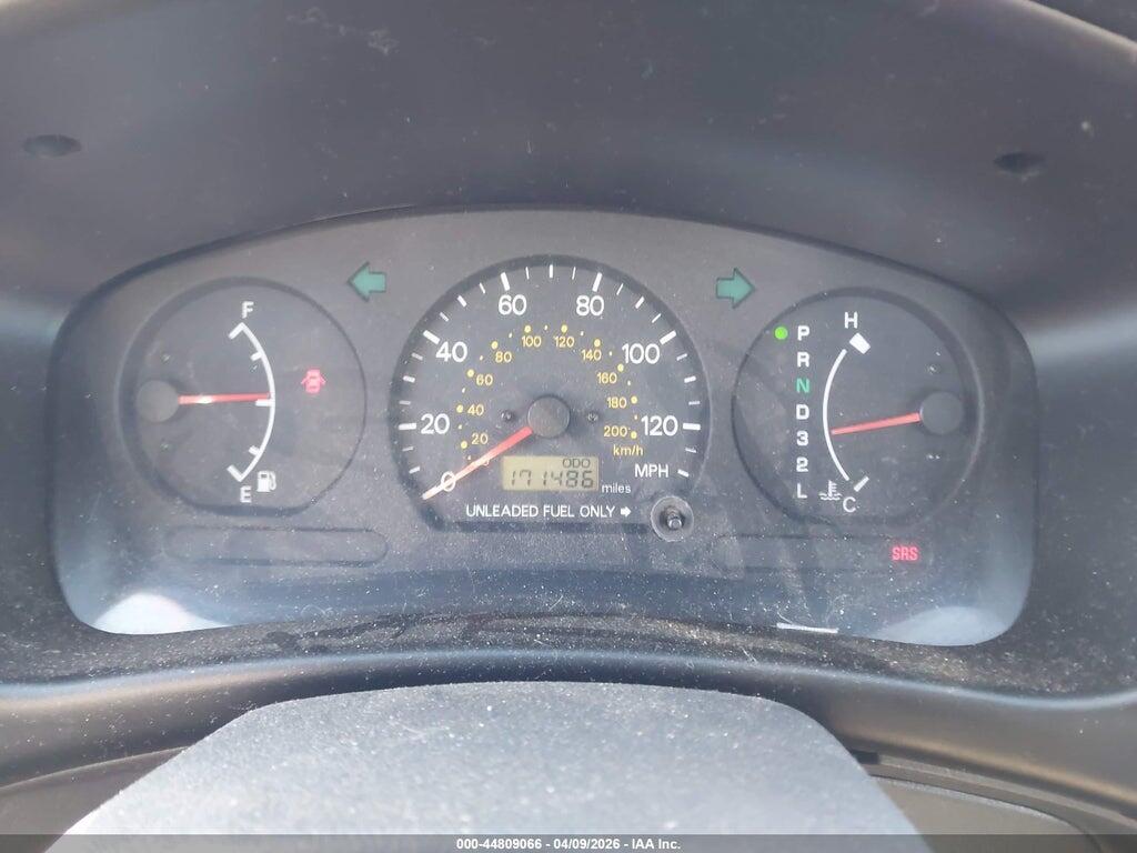 JA3AY26C81U040927 2001 MITSUBISHI MIRAGE photo no. 7