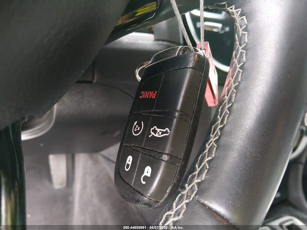 2C3CCAGG5HH588731 2017 CHRYSLER 300 photo no. 11