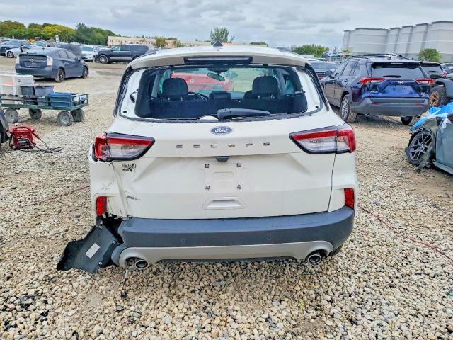 2022 FORD ESCAPE SEL — Фото 6 из 13