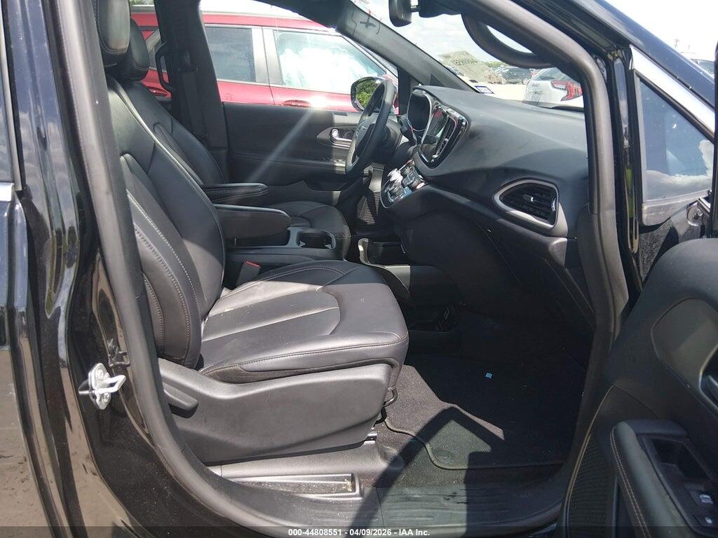 2C4RC1BG9SR570473 2025 CHRYSLER PACIFICA photo no. 5