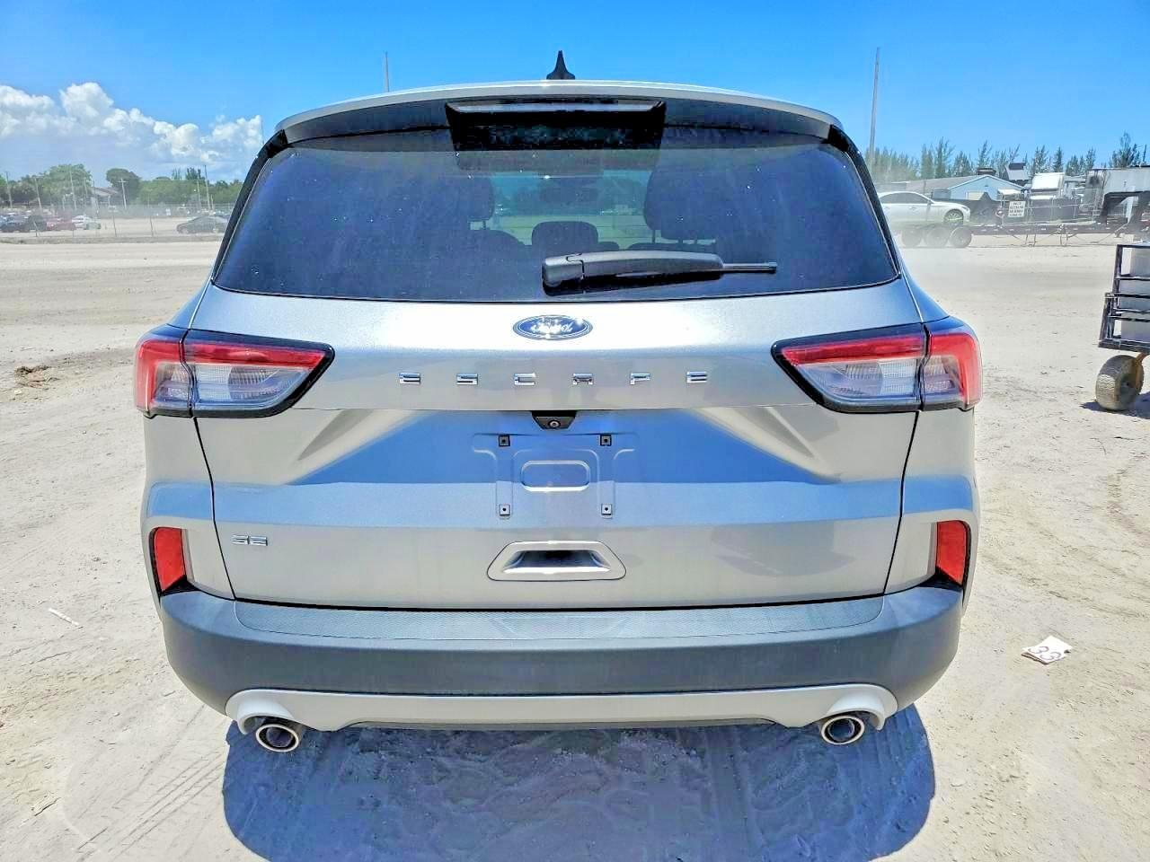 2022 FORD ESCAPE SE — Фото 6 из 13