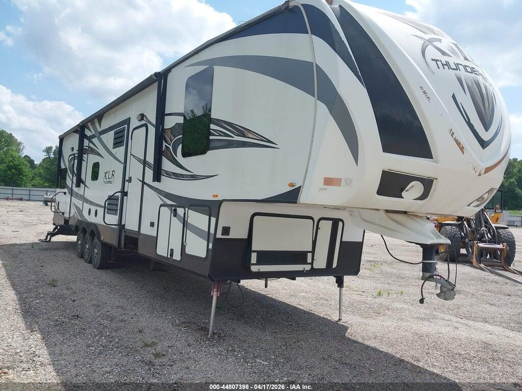 4X4FXL832FF158829 2015 FOREST RIVER XLR TRAILER photo no. 1