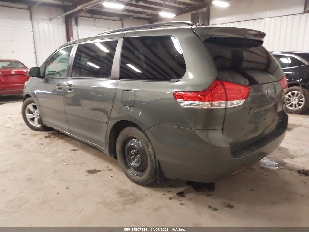 5TDKK3DC5ES502435 2014 TOYOTA SIENNA photo no. 3