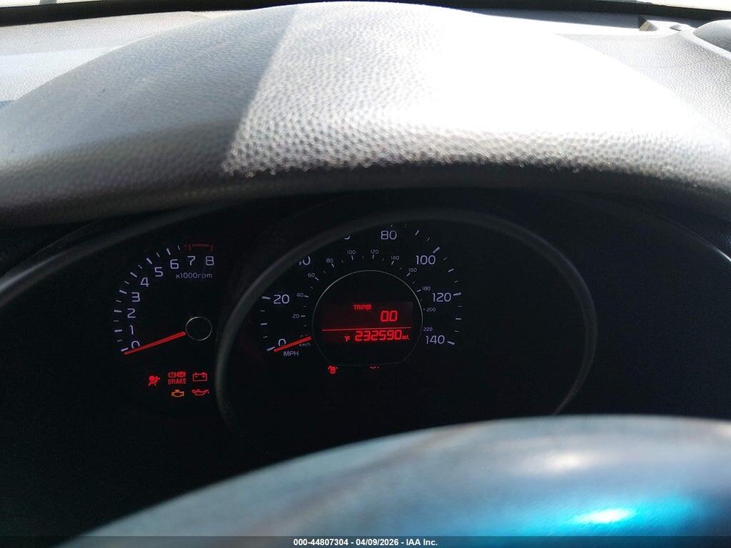 KNDJN2A23E7099770 2014 KIA SOUL photo no. 7