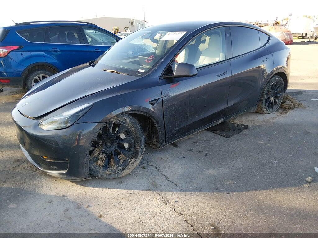 7SAYGDEE2PF840015 2023 TESLA MODEL Y photo no. 2