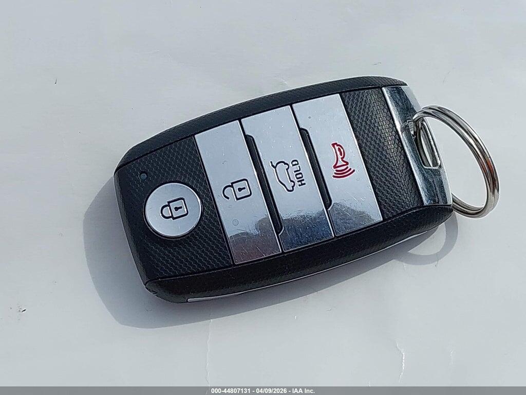 KNDPCCAC7F7672878 2015 KIA SPORTAGE photo no. 11