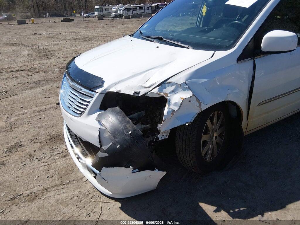2C4RC1BG6GR246260 2016 CHRYSLER TOWN & COUNTRY photo no. 6