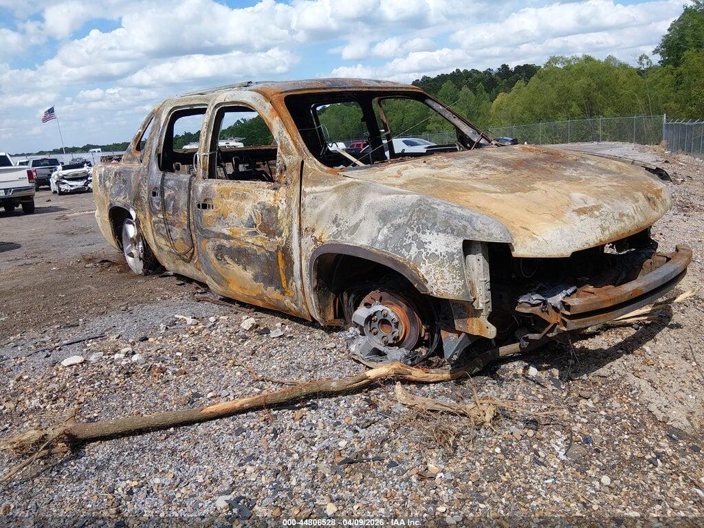 3GNMCEE06DG311407 2013 CHEVROLET AVALANCHE photo no. 1