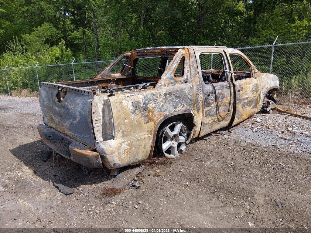 3GNMCEE06DG311407 2013 CHEVROLET AVALANCHE photo no. 4