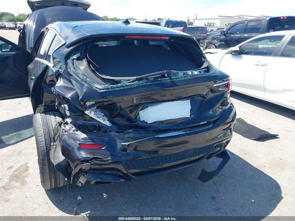 SJKCH5CP4HA021089 2017 INFINITI QX30 photo no. 6