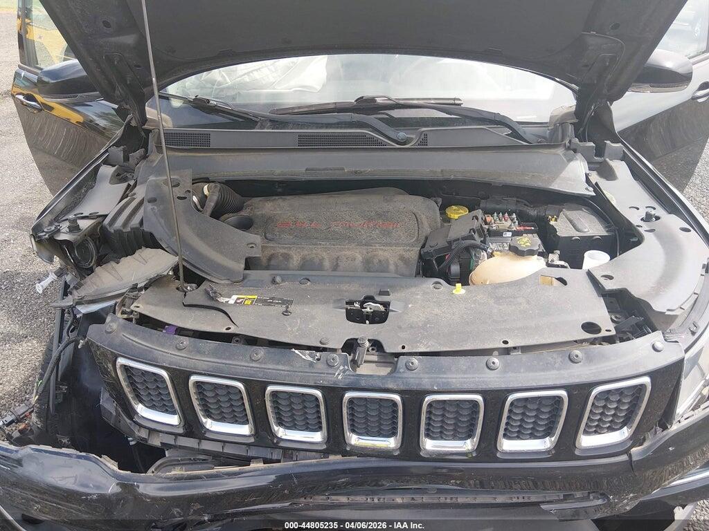 3C4NJCCB6JT122268 2018 JEEP COMPASS photo no. 10