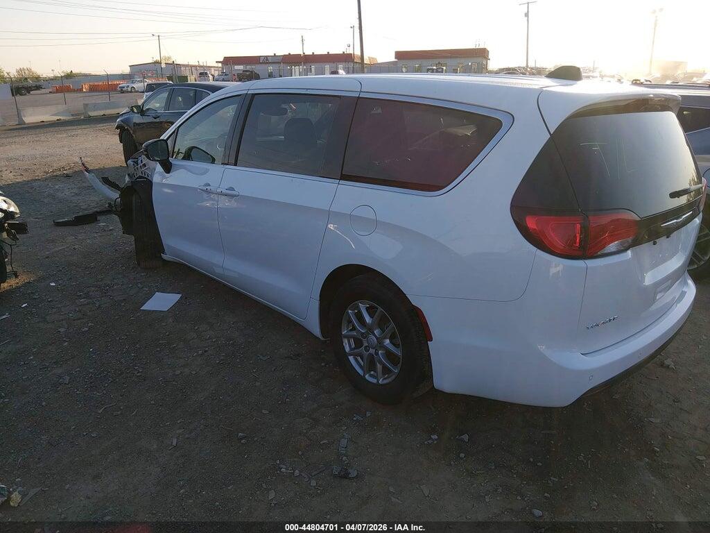 2C4RC1CG4SR605693 2025 CHRYSLER VOYAGER photo no. 3