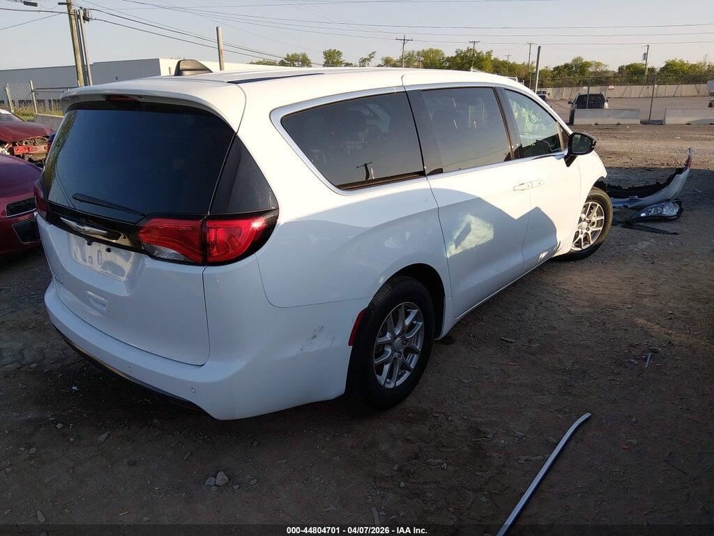 2C4RC1CG4SR605693 2025 CHRYSLER VOYAGER photo no. 4