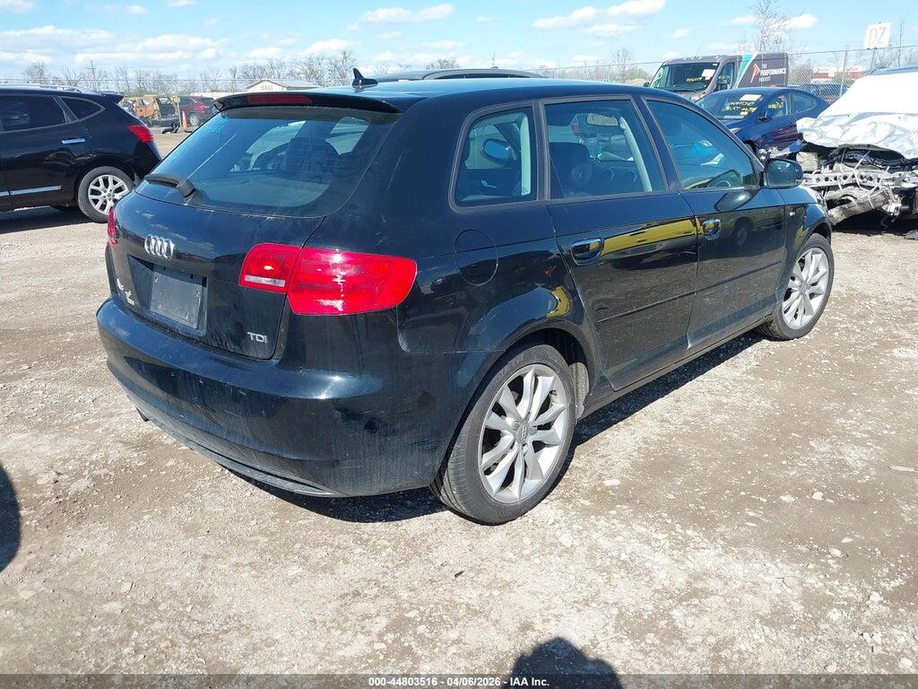 WAUBJAFM6CA004359 2012 AUDI A3 photo no. 4