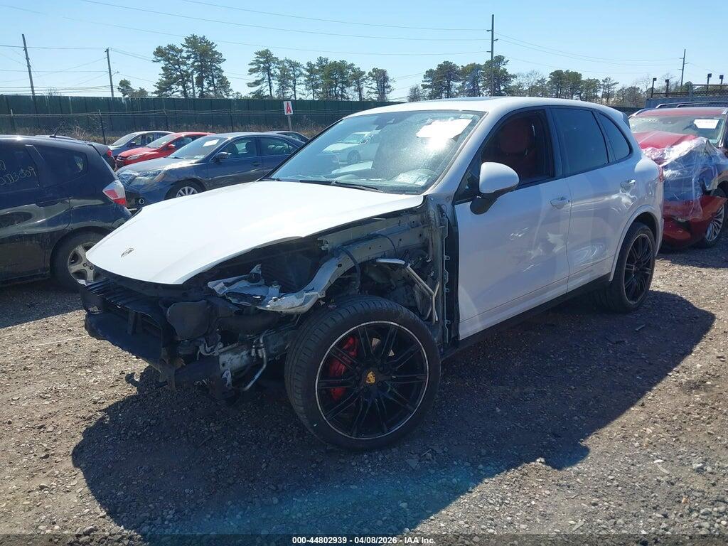 WP1AA2A22GLA08976 2016 PORSCHE CAYENNE photo no. 2
