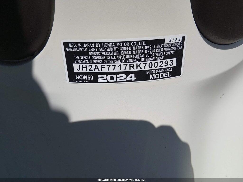 JH2AF7717RK700293 2024 HONDA NCW50 photo no. 10
