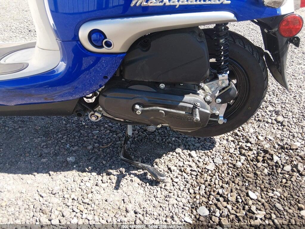 JH2AF7717RK700293 2024 HONDA NCW50 photo no. 9