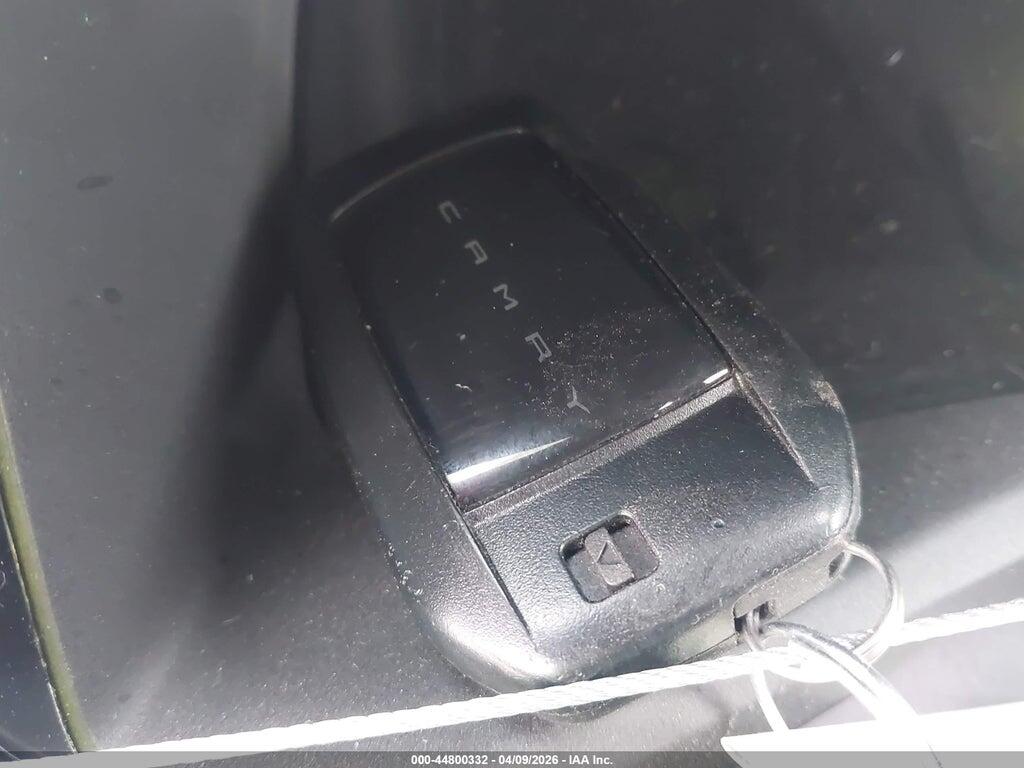 4T1DAACK4SU067032 2025 TOYOTA CAMRY photo no. 11