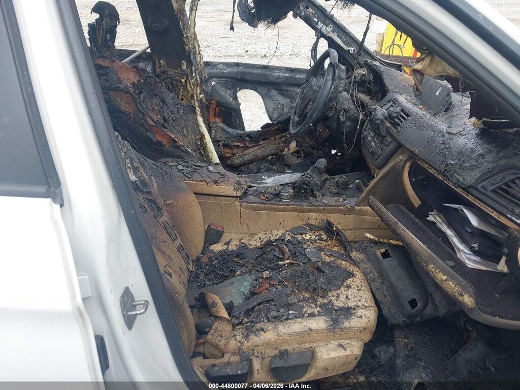 WBA3C3C5XEP661611 2014 BMW 320I photo no. 5