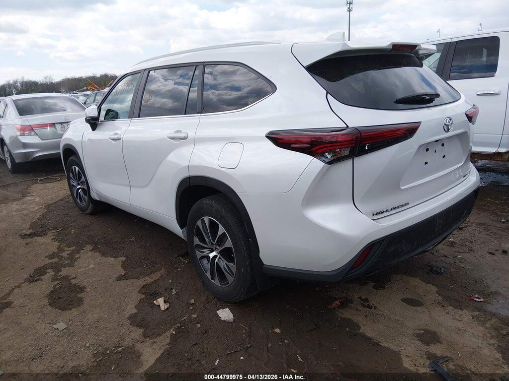 5TDKDRBH2RS545969 2024 TOYOTA HIGHLANDER photo no. 3