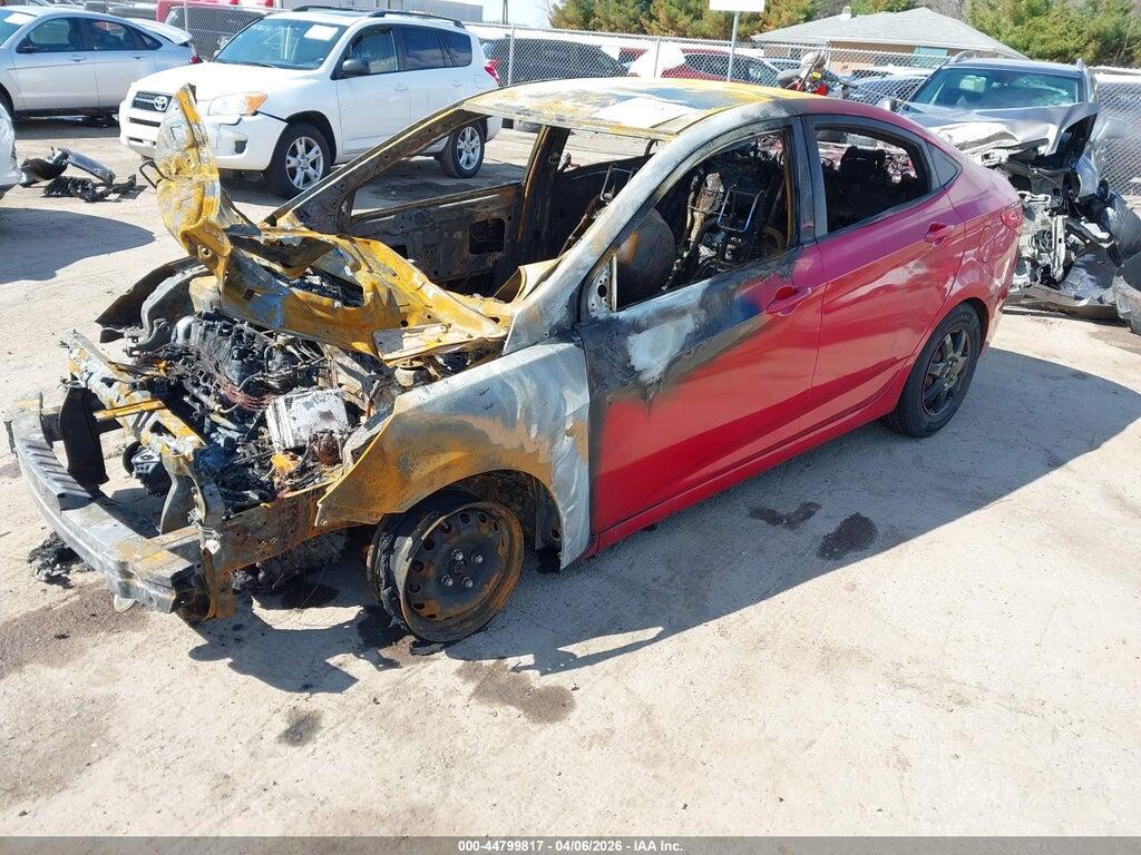 KMHCT4AE3FU804862 2015 HYUNDAI ACCENT photo no. 2