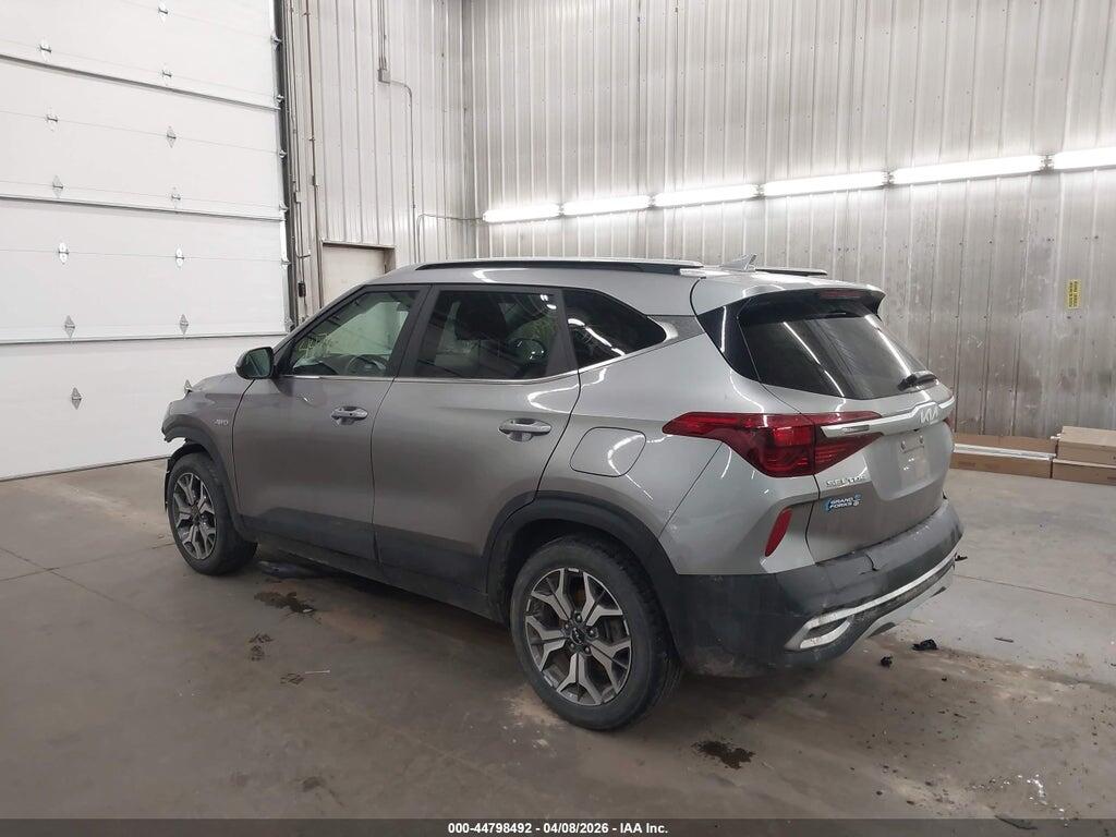 KNDERCAA5N7281165 2022 KIA SELTOS photo no. 3
