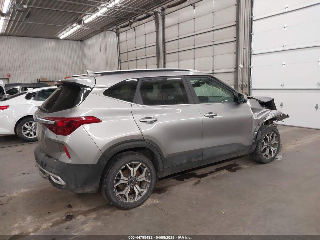 KNDERCAA5N7281165 2022 KIA SELTOS photo no. 4