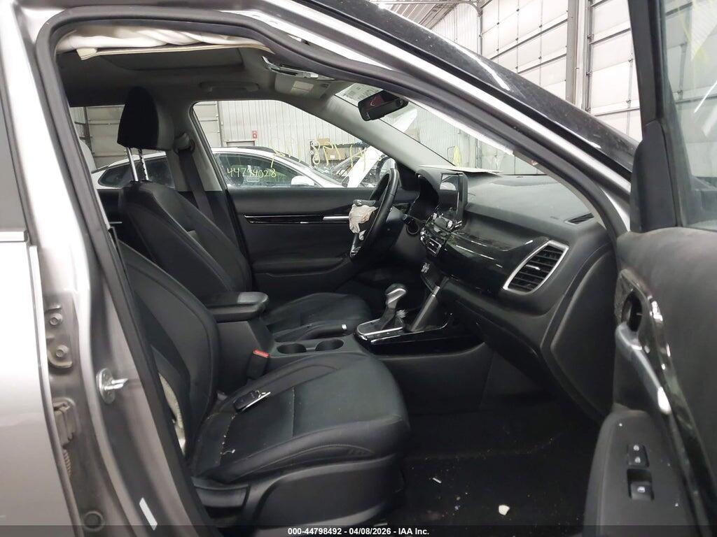 KNDERCAA5N7281165 2022 KIA SELTOS photo no. 5