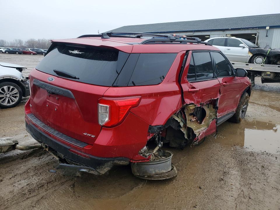 1FMSK8DH3NGA60995 2022 FORD EXPLORER photo no. 3