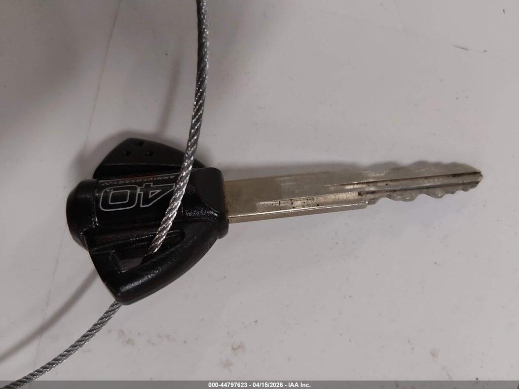 JS1GR7MA9T7101415 2026 SUZUKI GSX-R750 photo no. 11