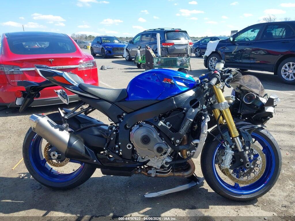JS1GR7MA9T7101415 2026 SUZUKI GSX-R750 photo no. 12