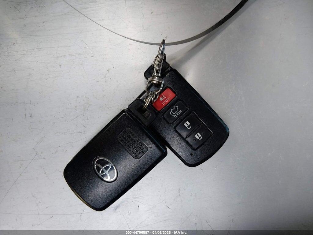 JTMRJREV4GD035284 2016 TOYOTA RAV4 HYBRID photo no. 11