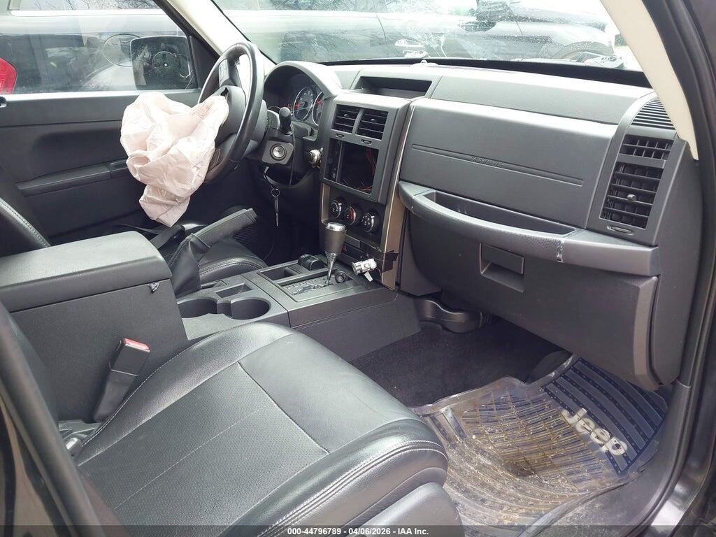 1C4PJMAK7CW205545 2012 JEEP LIBERTY photo no. 5