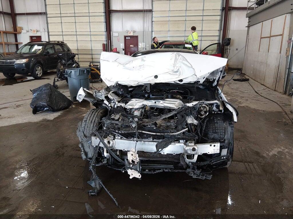 WDDWJ6EB0KF844520 2019 MERCEDES-BENZ AMG C 43 photo no. 12