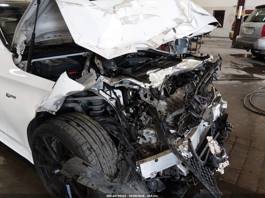 WDDWJ6EB0KF844520 2019 MERCEDES-BENZ AMG C 43 photo no. 6