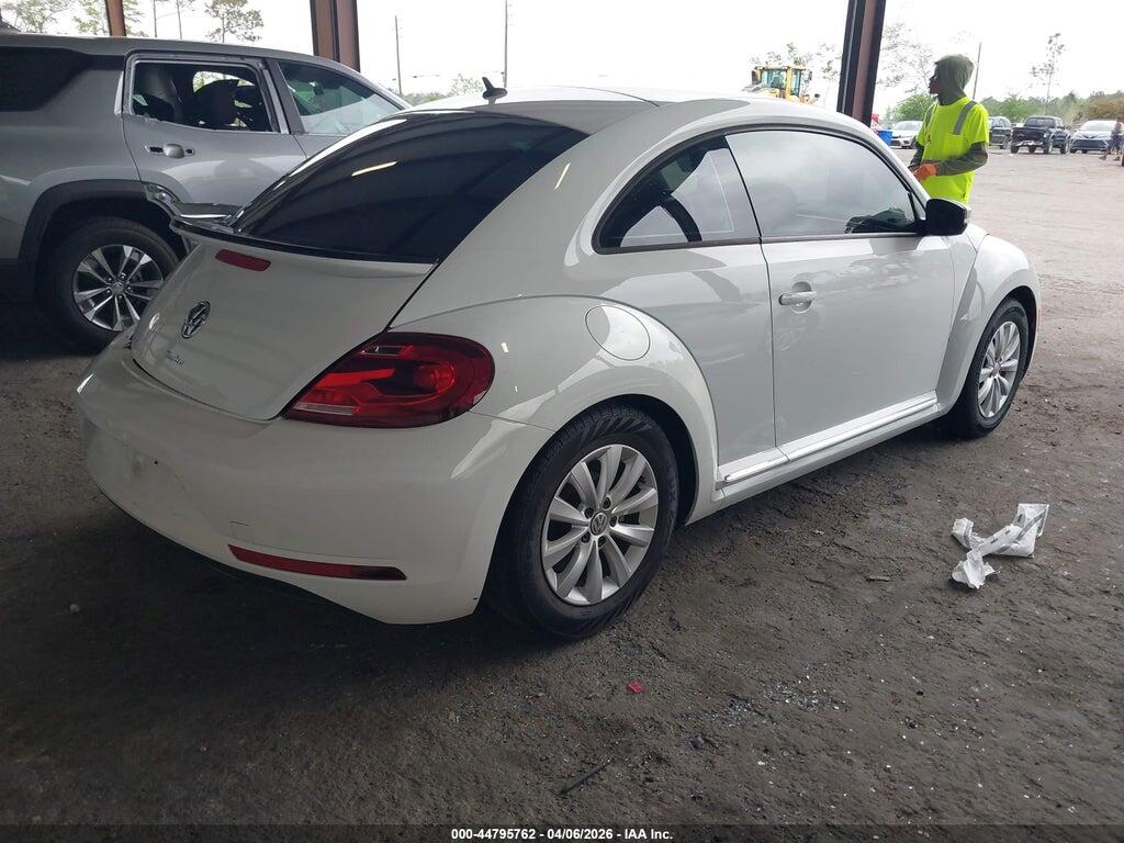 3VWFD7AT5KM711061 2019 VOLKSWAGEN BEETLE photo no. 4