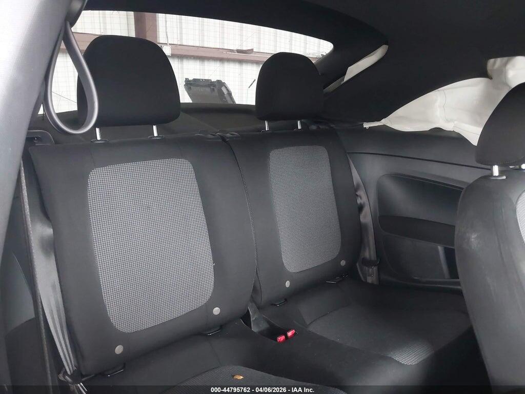 3VWFD7AT5KM711061 2019 VOLKSWAGEN BEETLE photo no. 8