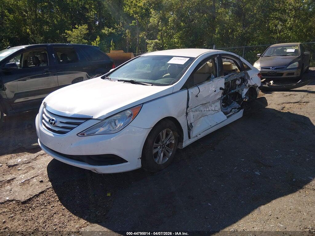 5NPEB4AC0EH906871 2014 HYUNDAI SONATA photo no. 2